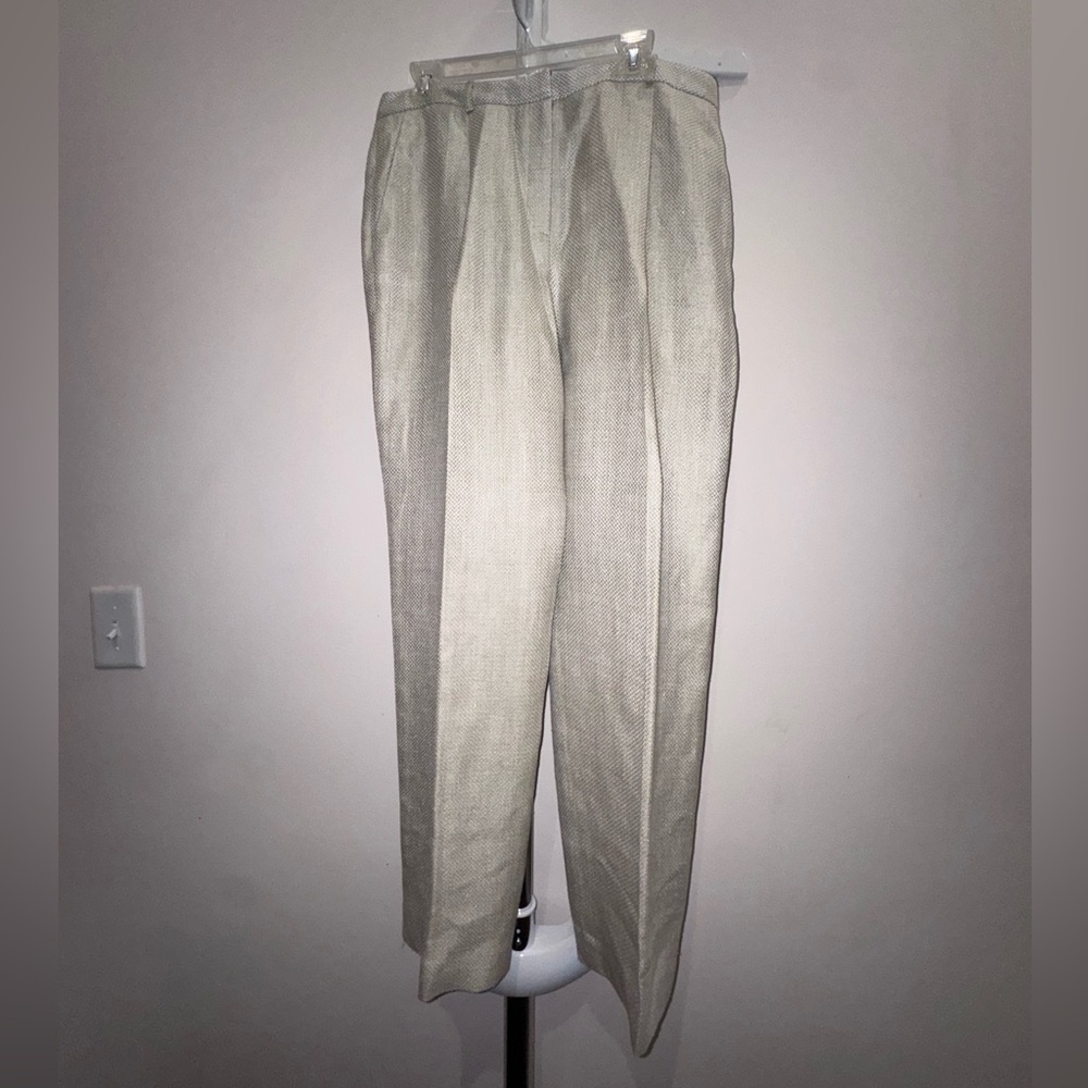 Neiman Marcus 100% Silk Light Beige Pleated Dress Pants